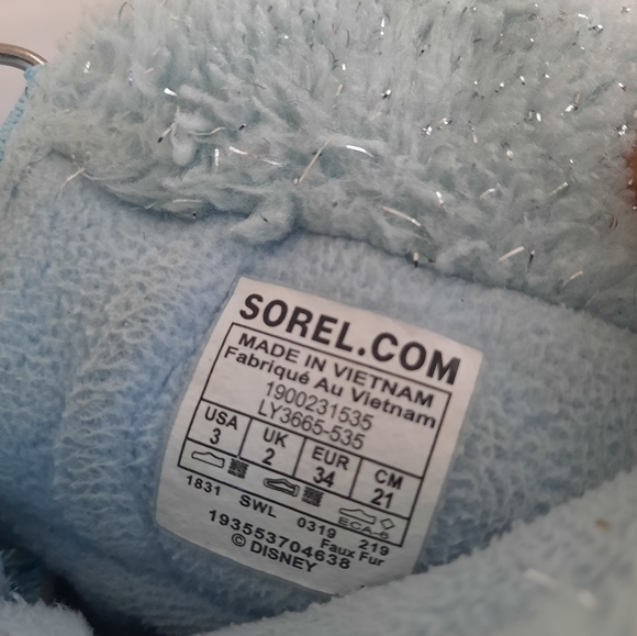 Girls Disney Frozen II Sorel Size 3 Waterproof Snow Boots - Picture 6 of 10